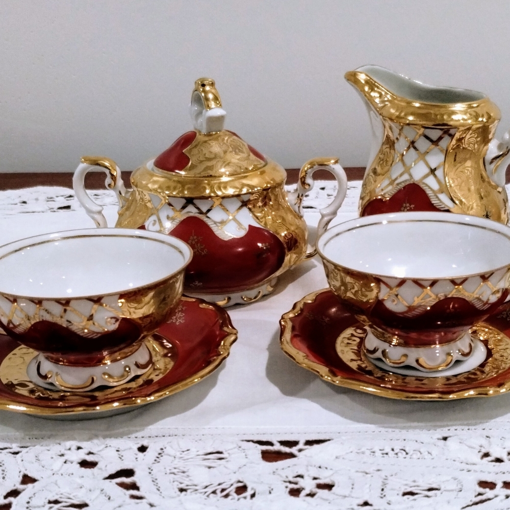 German Bavaria RW Rudolf Wachter Royal Red Fine China Porcelain Red and Gold Set